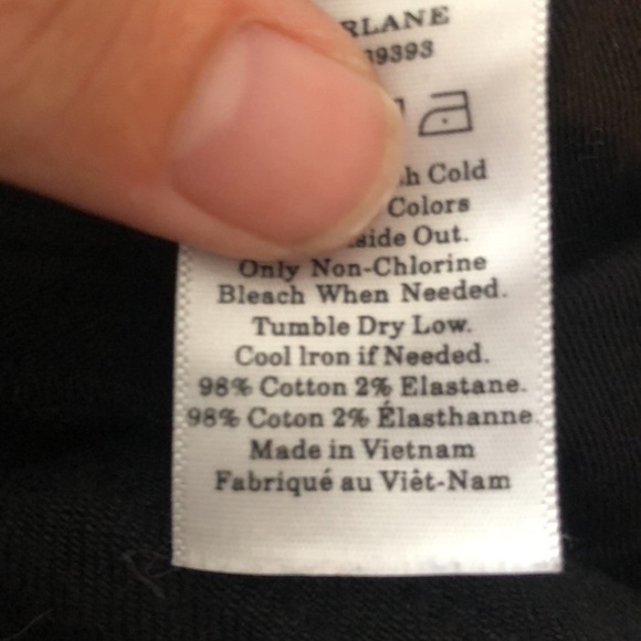 Skinny mid-rise black jeans. - Picture 3 of 4